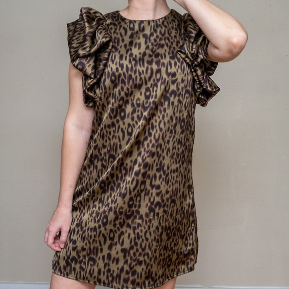 THML sz S green Leopard print puff sleeve dress - Picture 3 of 11